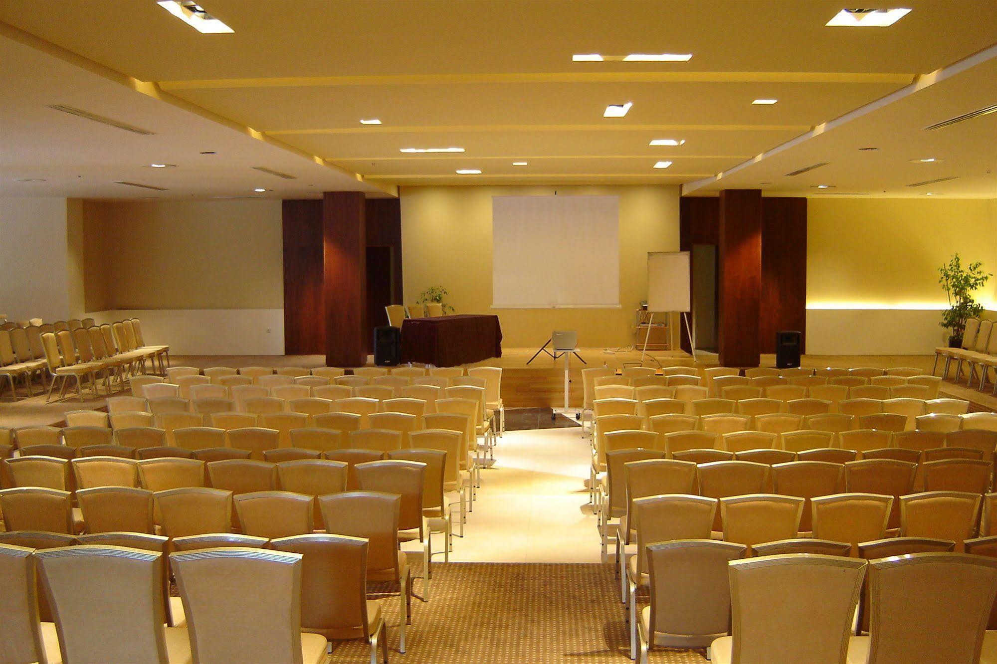 Nepheli Hotel Салоніки Екстер'єр фото